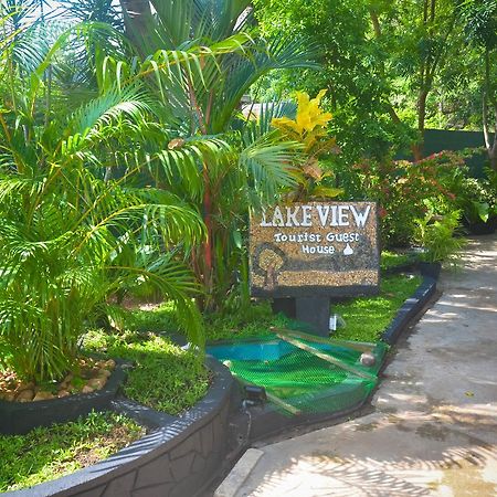 Lake View The Tourist Guest House Anuradhapura Exterior foto